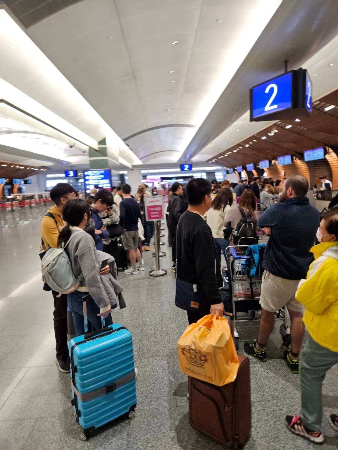 搭機準備前往澳門